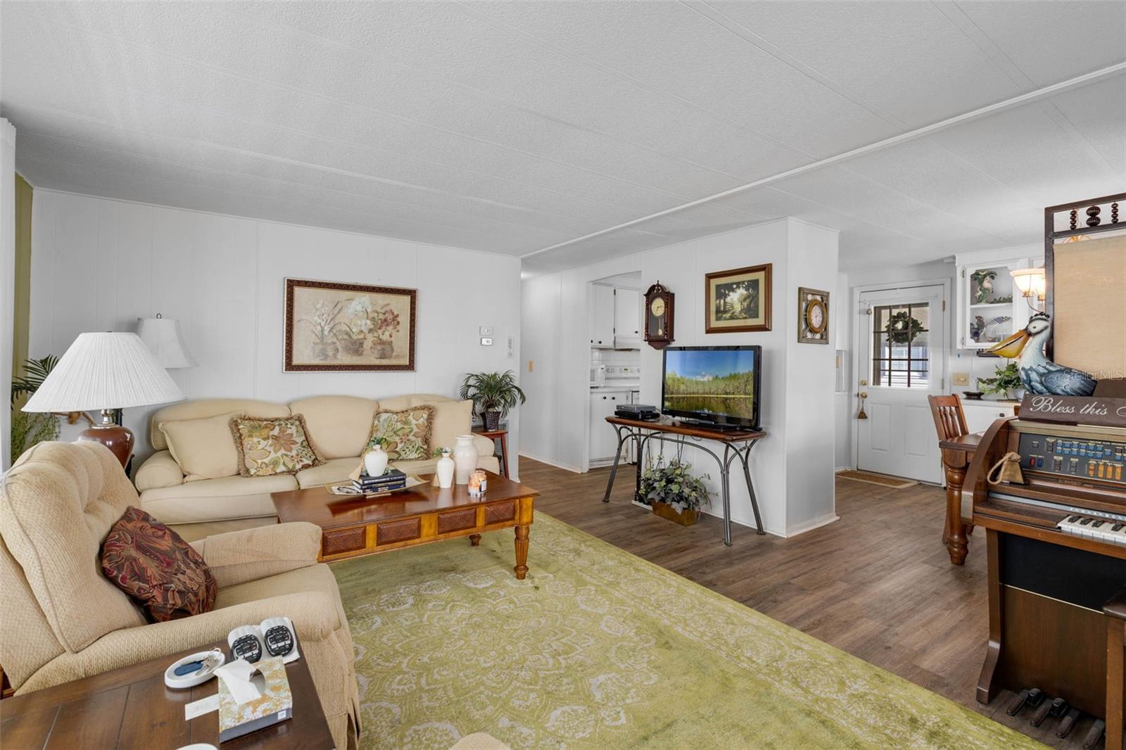 EUSTIS COUNTRY CLUB MANOR MHP UNIT 02A - Residential