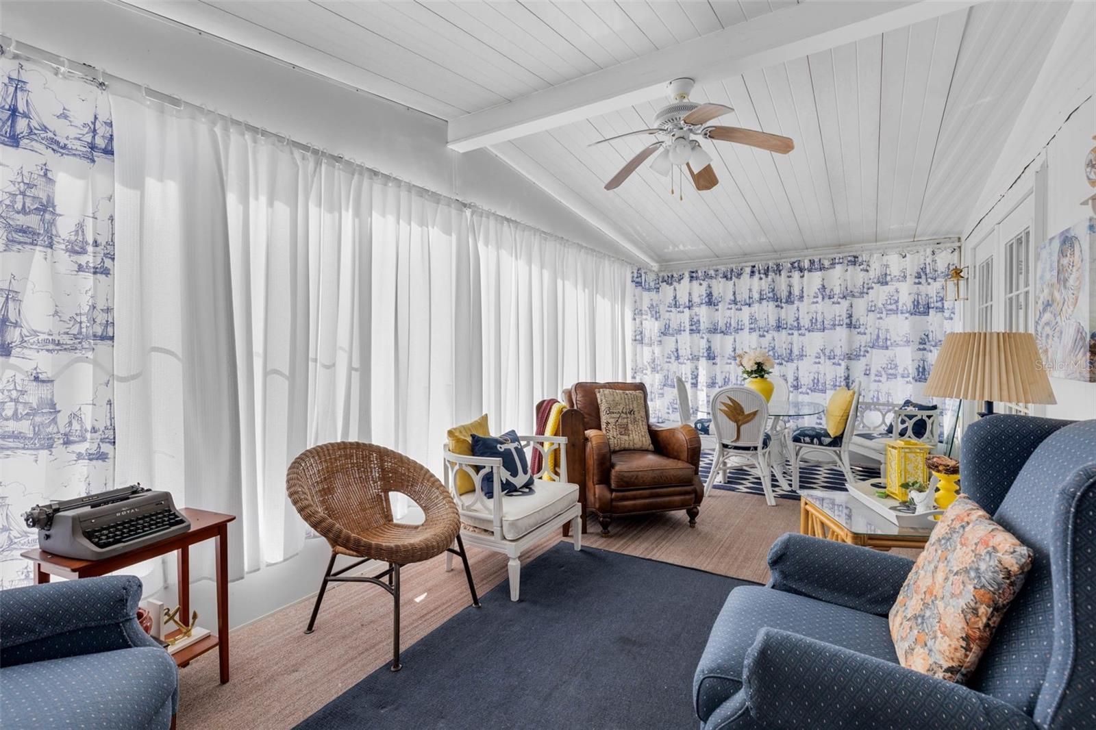 EUSTIS COUNTRY CLUB MANOR MHP UNIT 02A - Residential