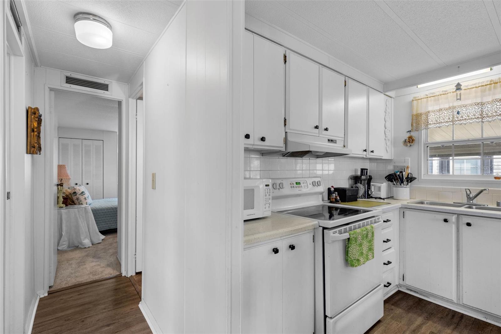 EUSTIS COUNTRY CLUB MANOR MHP UNIT 02A - Residential