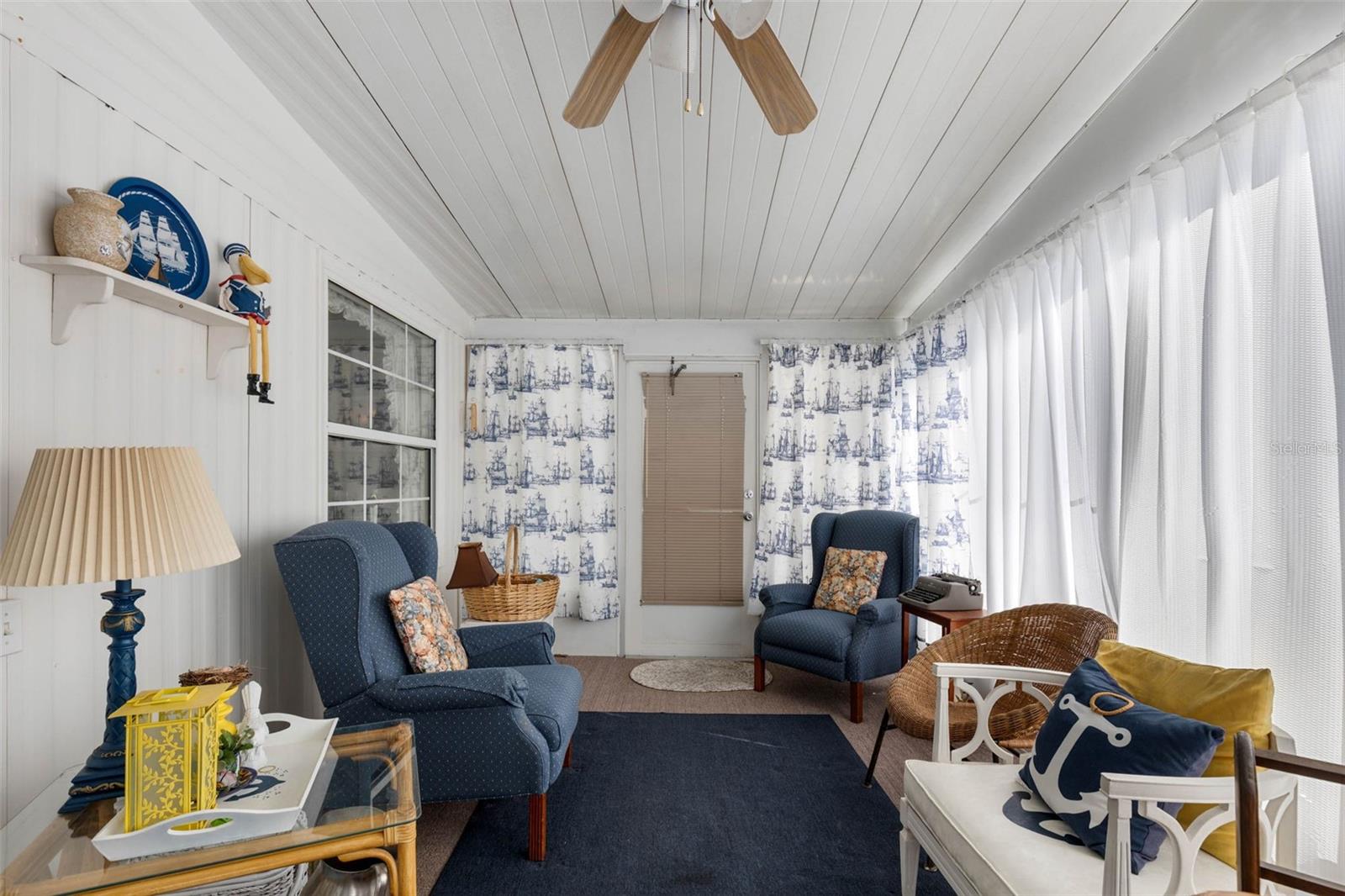 EUSTIS COUNTRY CLUB MANOR MHP UNIT 02A - Residential