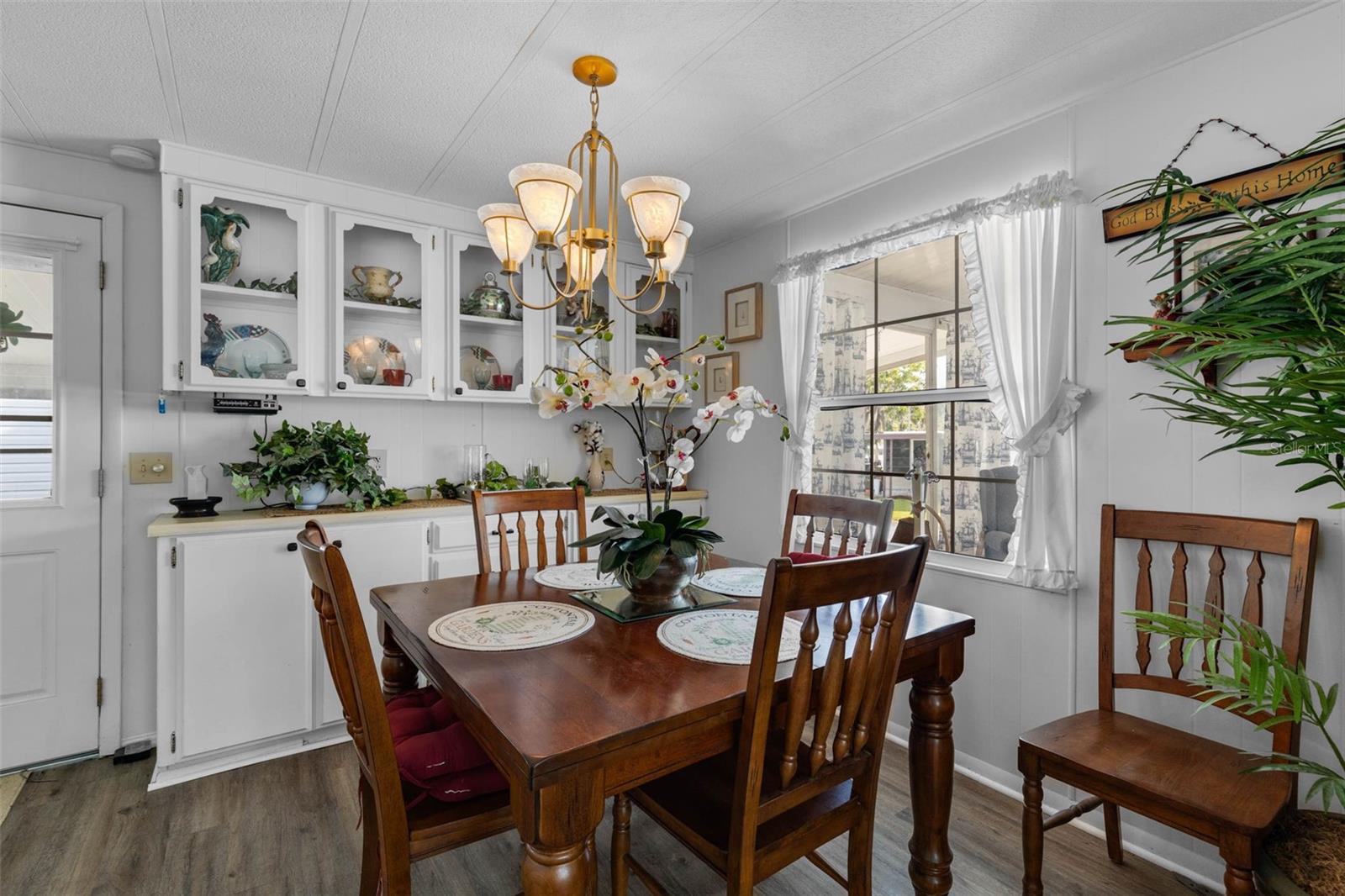 EUSTIS COUNTRY CLUB MANOR MHP UNIT 02A - Residential