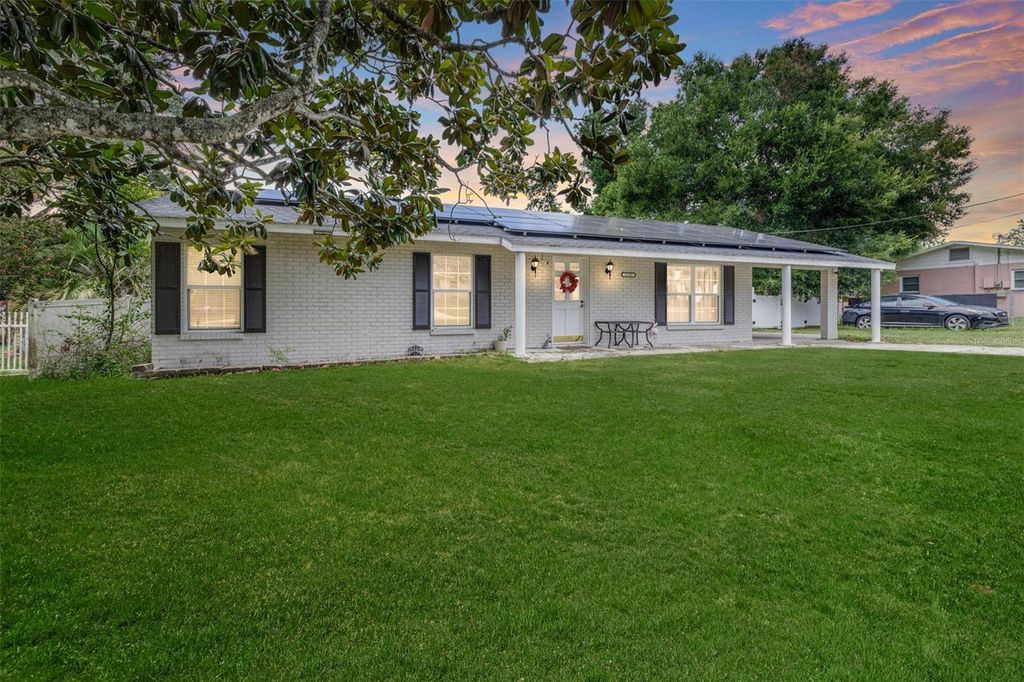 Photo of 37237 Nicole Avenue, Zephyrhills, FL 33541 (MLS # L4963416)