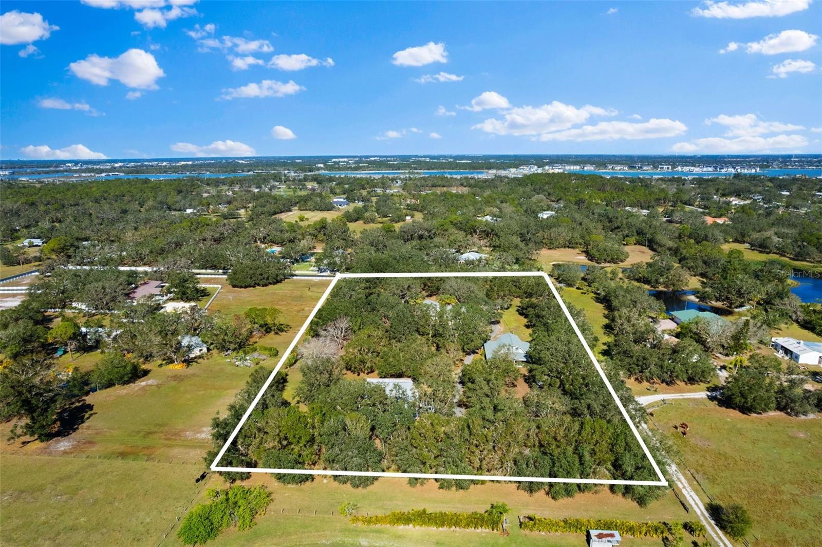 7146 TERRITORY LANE