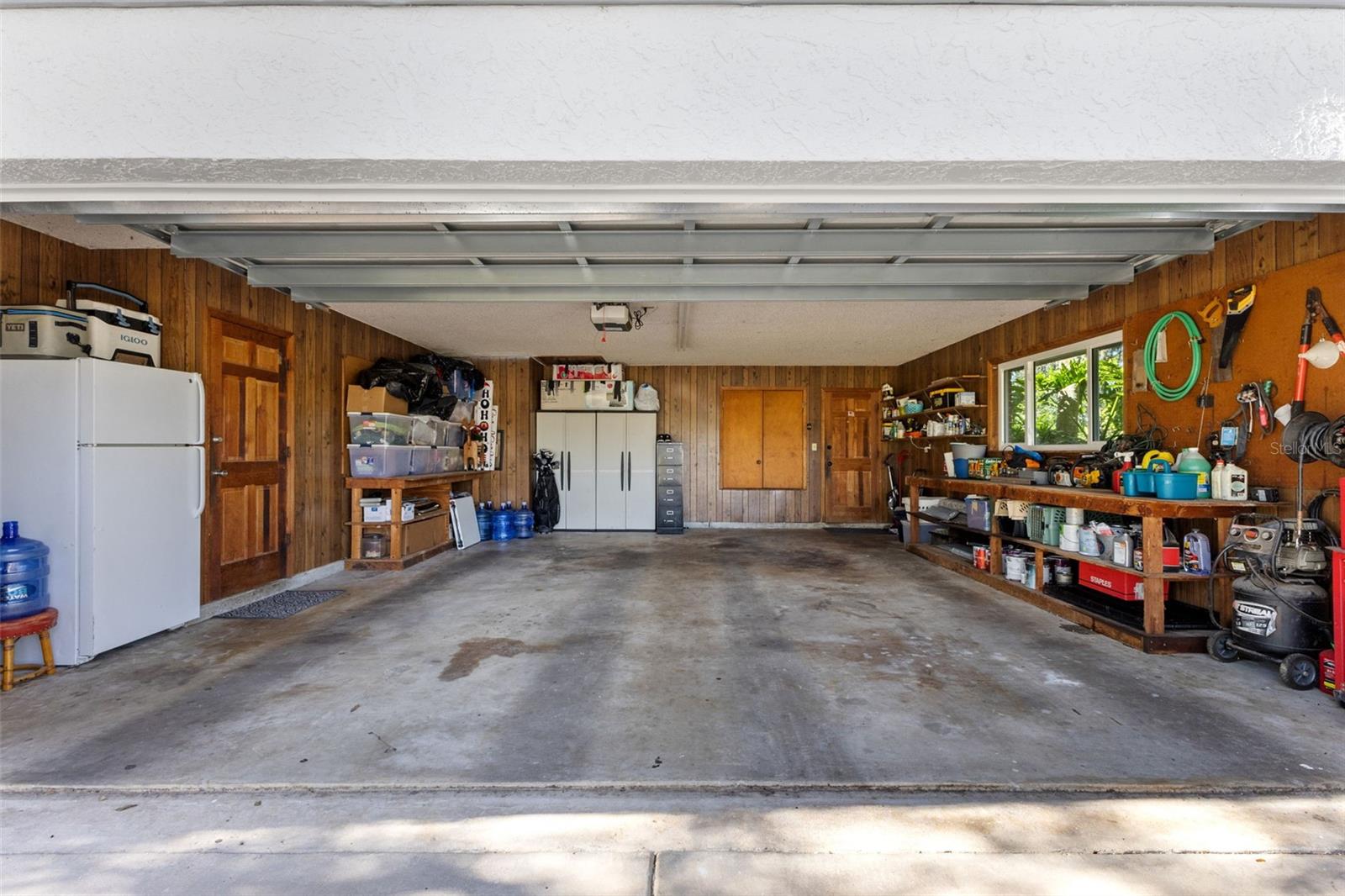 FOX CREEK ACRES II - Residential Income