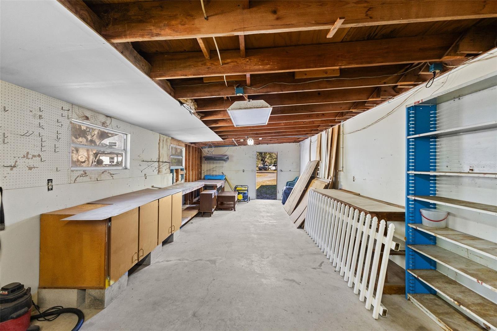 FOX CREEK ACRES II - Residential Income