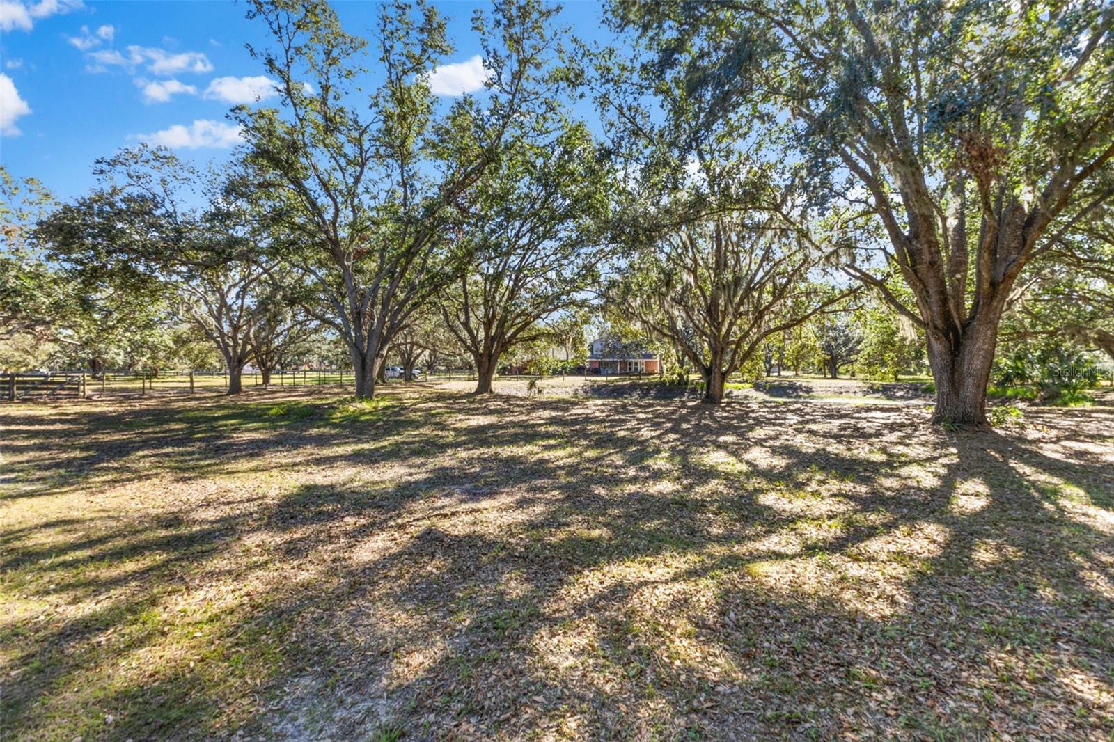 FOX CREEK ACRES II - Residential Income