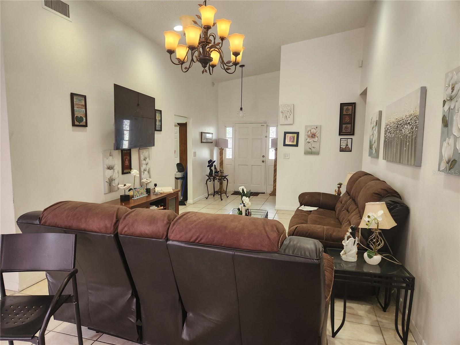 602 CADDY DRIVE