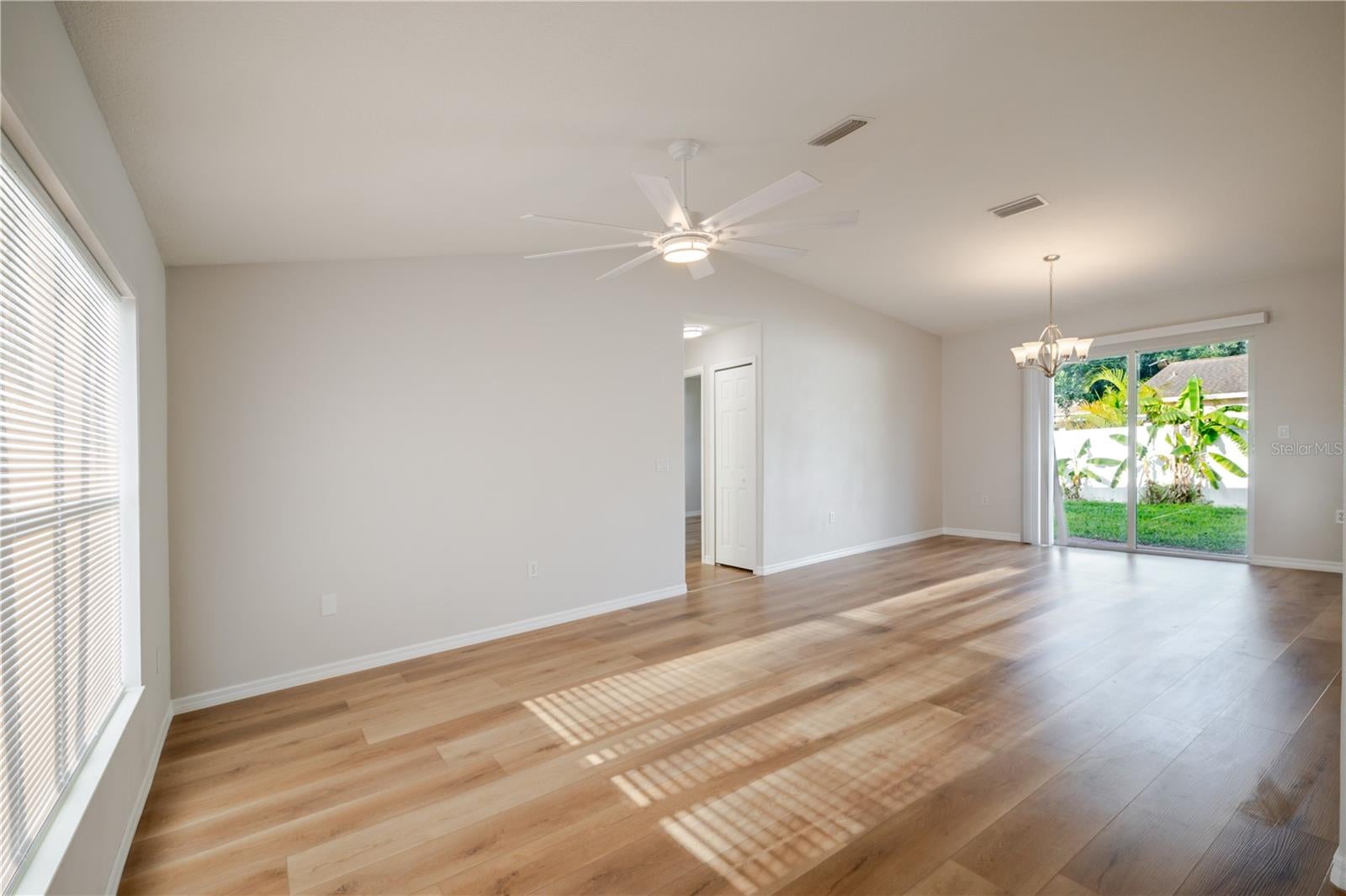 3147 LOBELIA ROAD