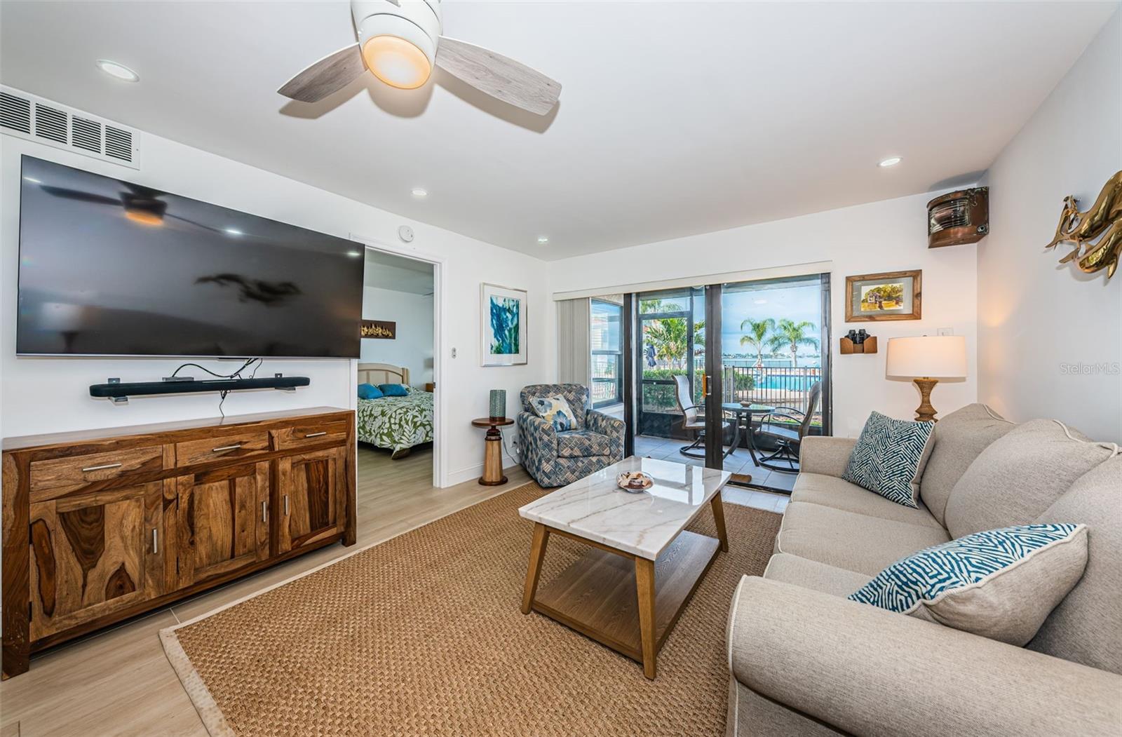 CASA DEL MAR CONDO - Residential