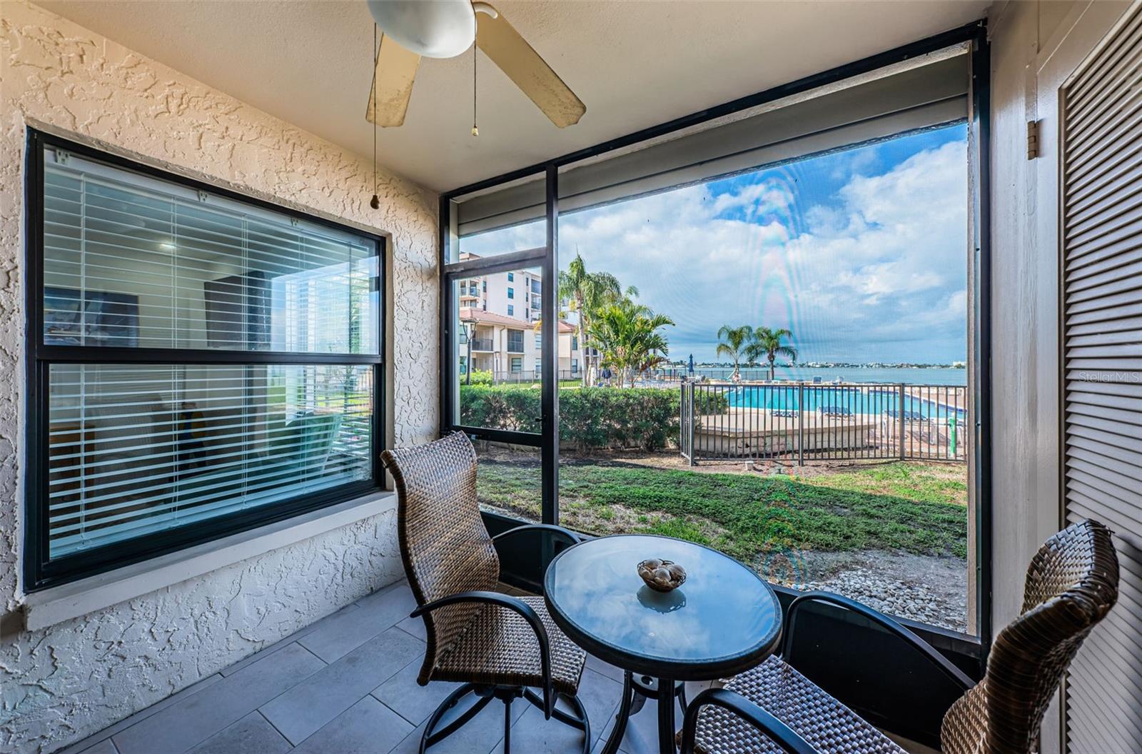 6051 SUN BOULEVARD 103