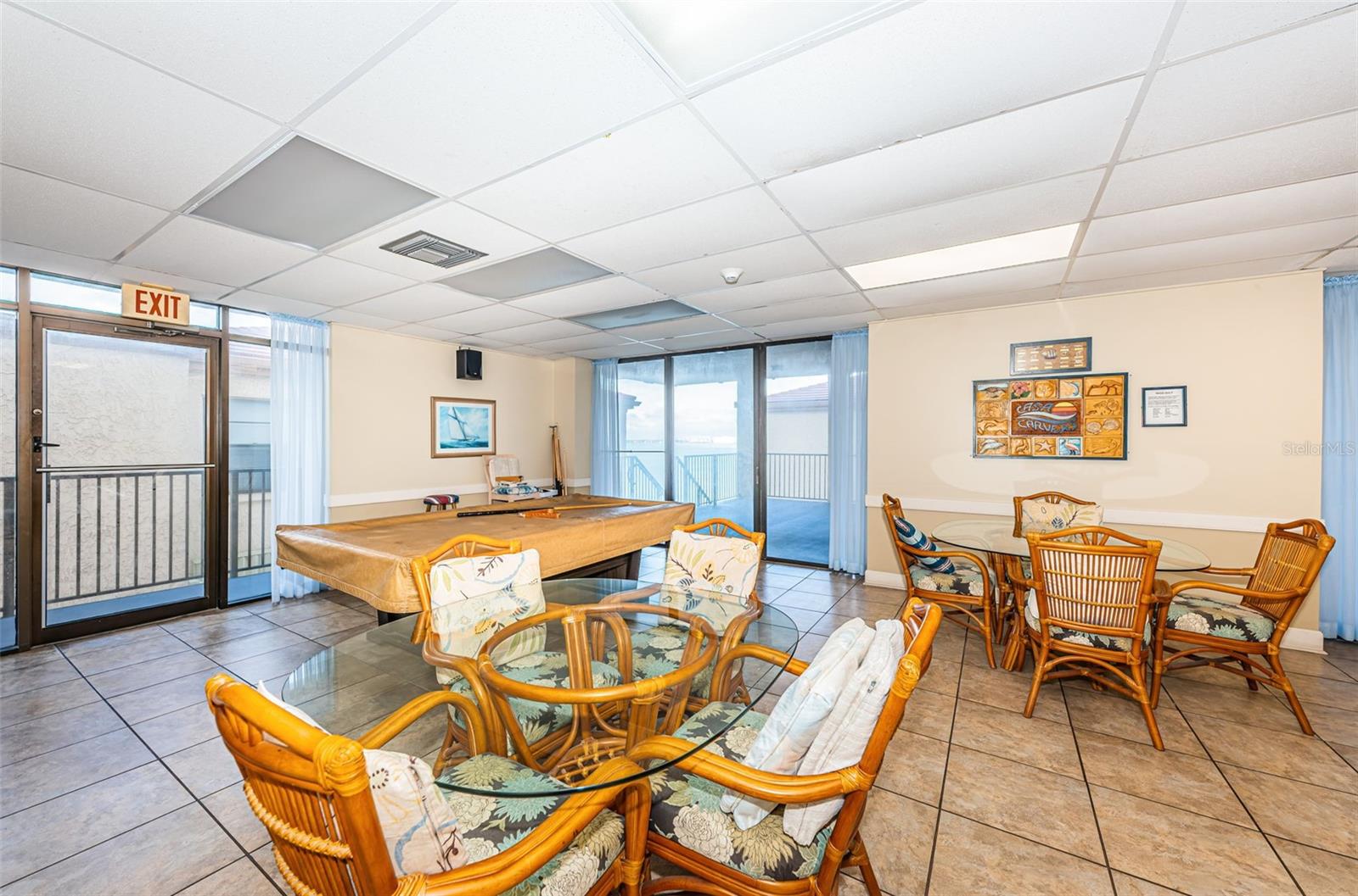 CASA DEL MAR CONDO - Residential