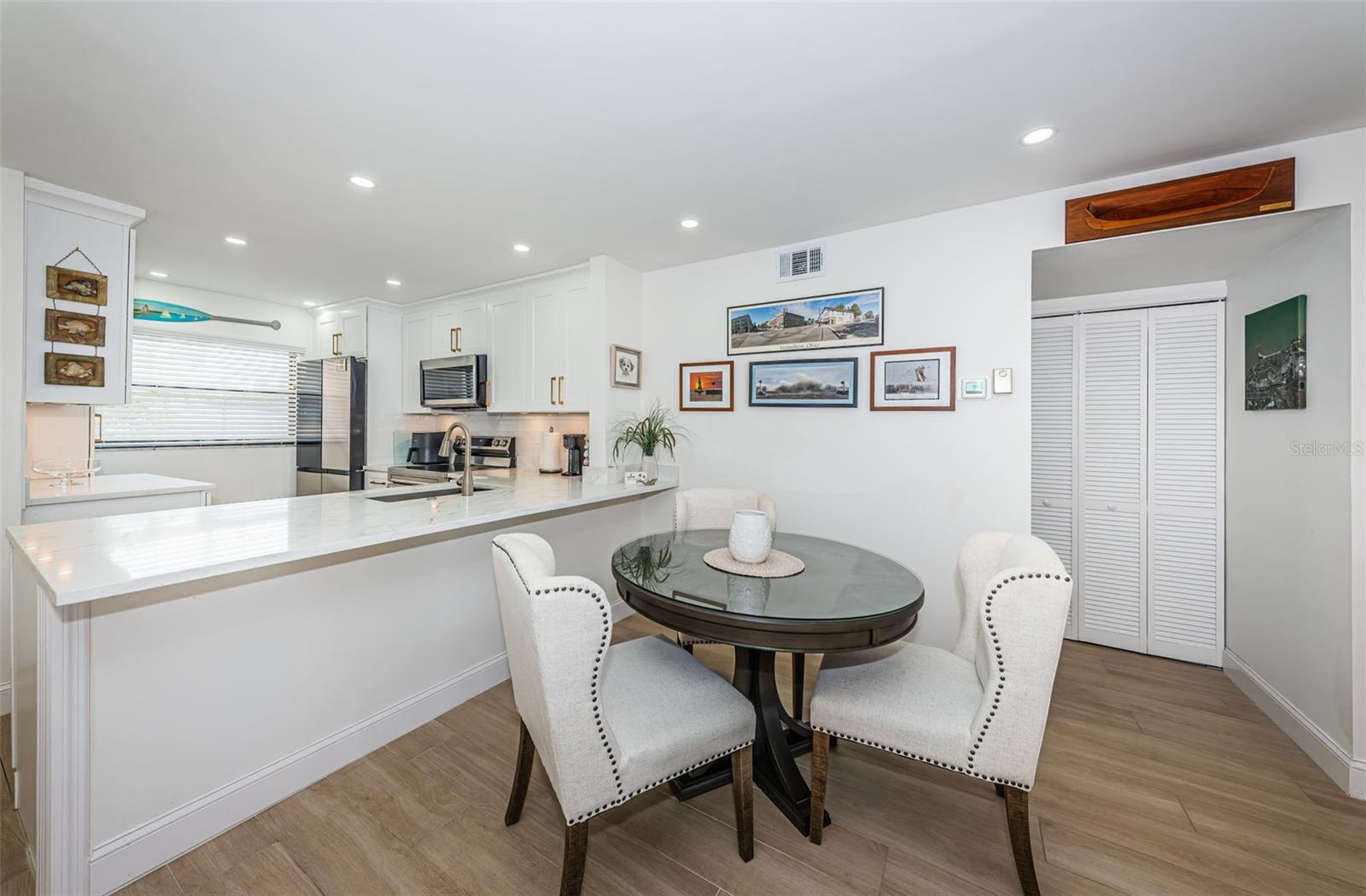 CASA DEL MAR CONDO - Residential