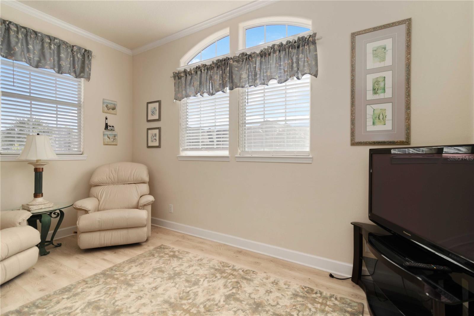 SAVANNAH PRESERVE AT UNIVERSITY PLACE - Residential