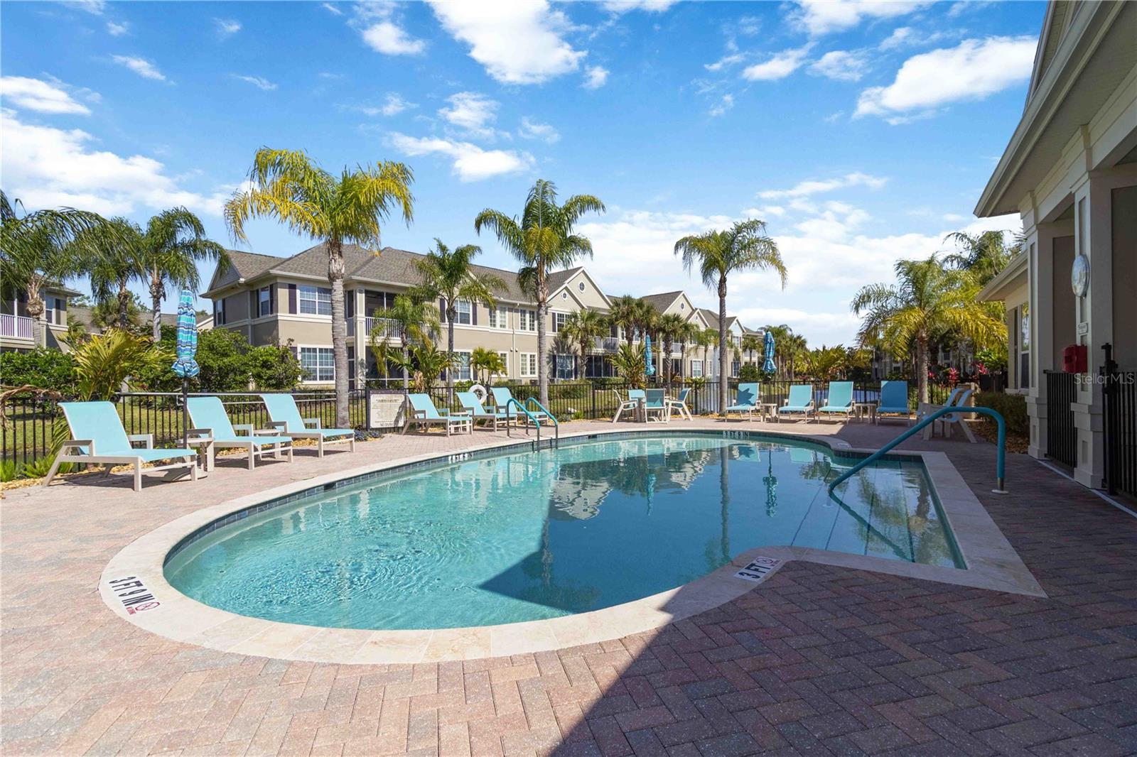 SAVANNAH PRESERVE AT UNIVERSITY PLACE - Residential