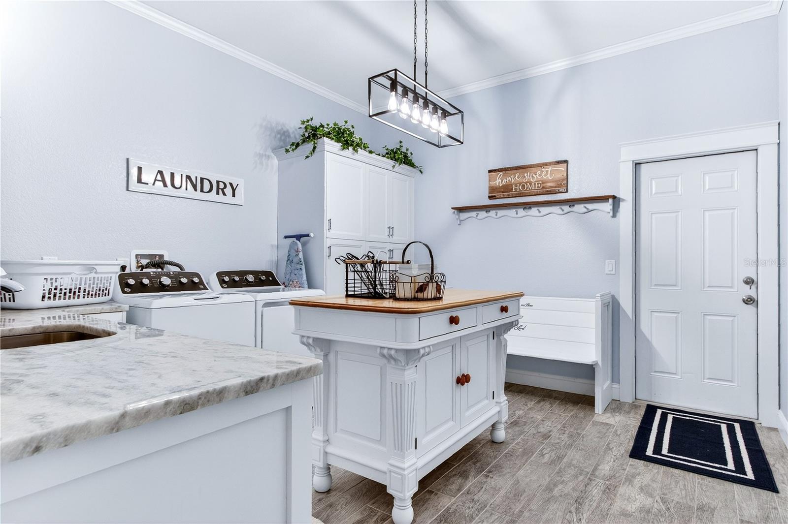 CHRISTMAS ESTATES - Residential