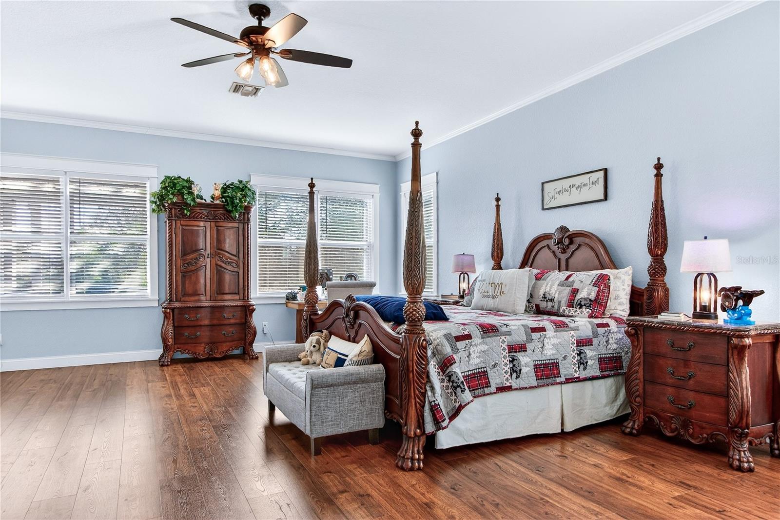 CHRISTMAS ESTATES - Residential