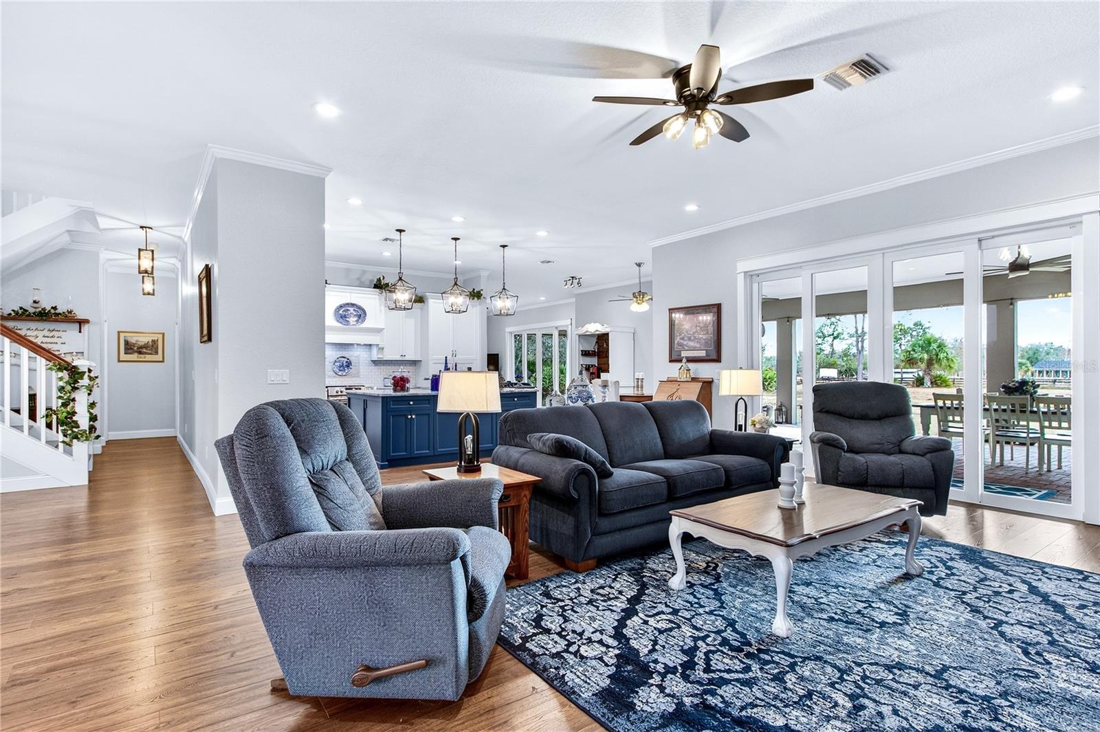 CHRISTMAS ESTATES - Residential