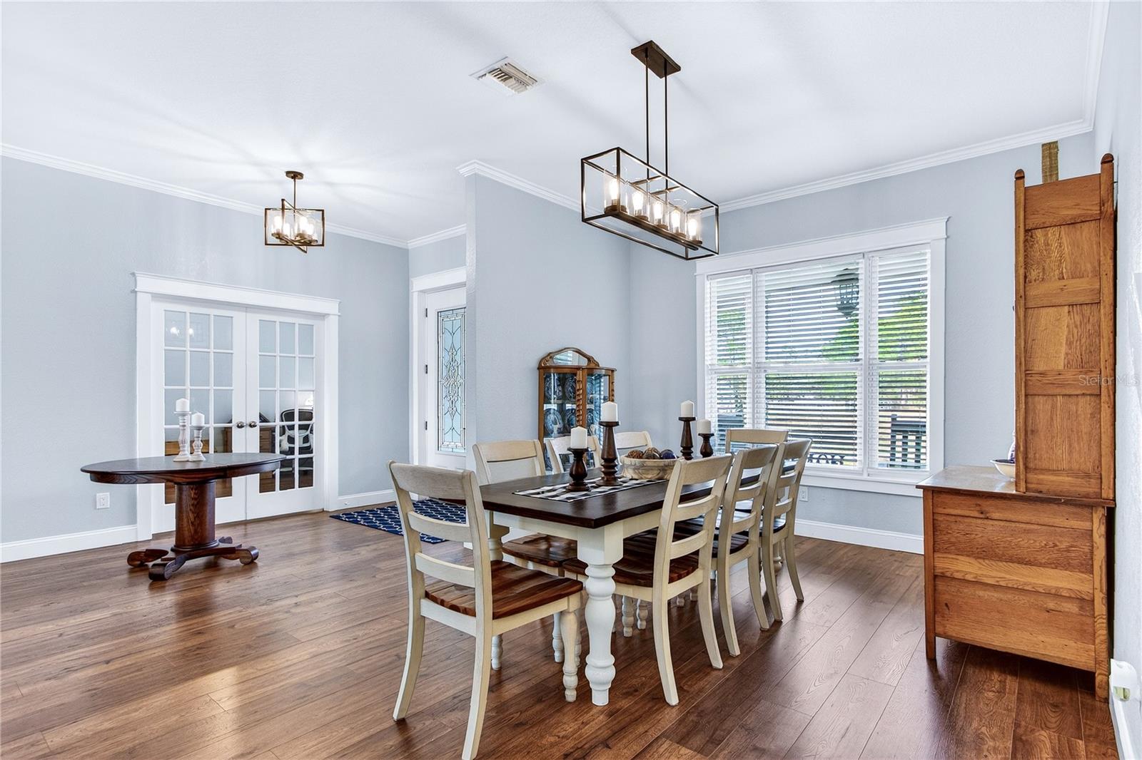 CHRISTMAS ESTATES - Residential