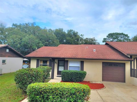 A home in DUNNELLON