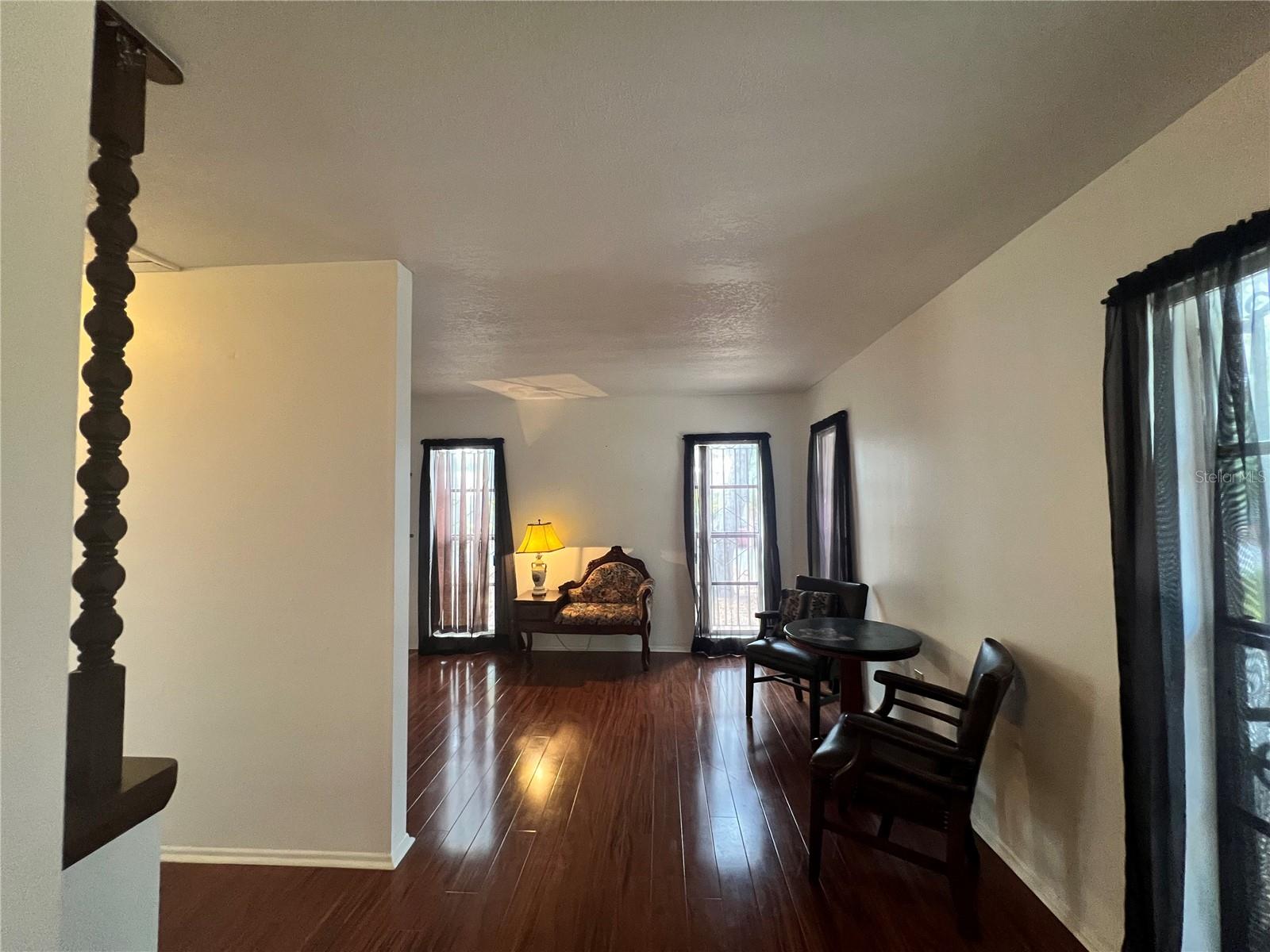 HIDDEN OAKS - Residential