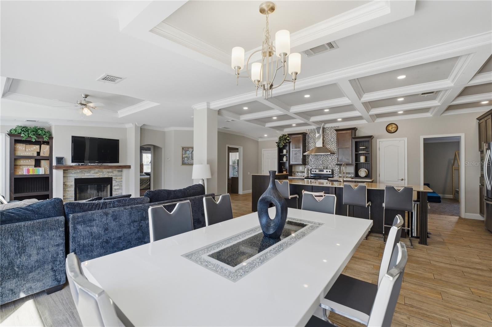 ACREAGE & UNREC - Residential