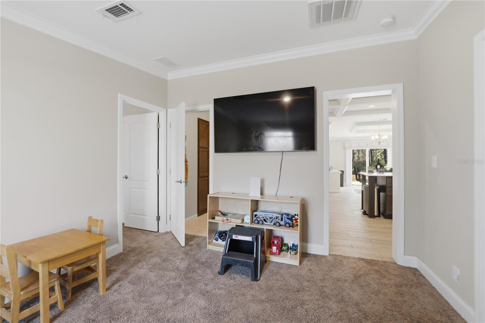 ACREAGE & UNREC - Residential