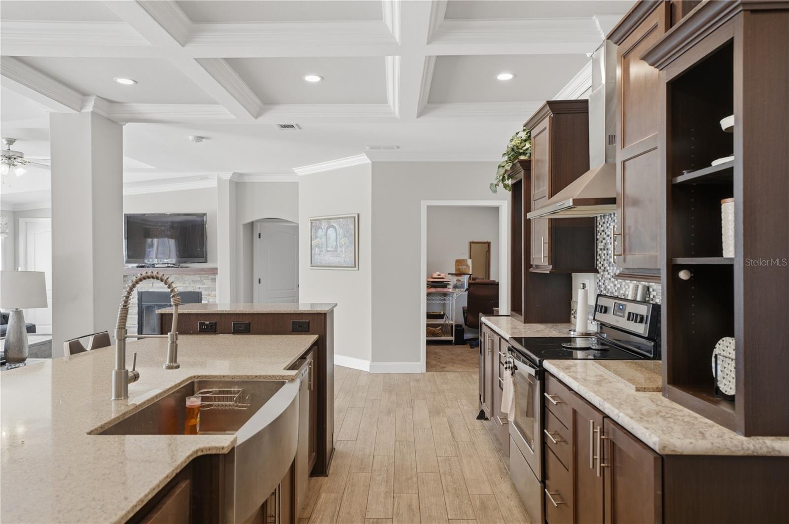 ACREAGE & UNREC - Residential
