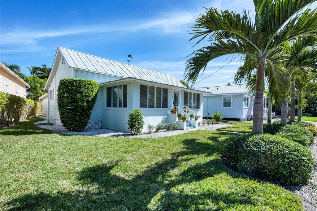 Photo of 380 Tarpon Avenue, Boca Grande, FL 33921 (MLS # D6144694)