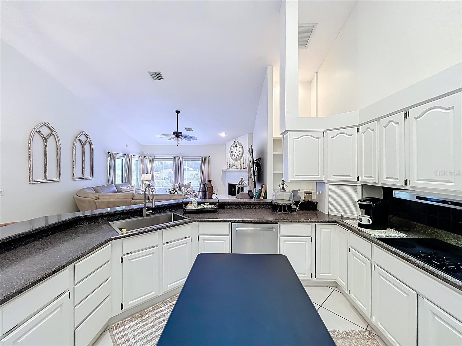 TIMACUAN UNIT 15 - Residential