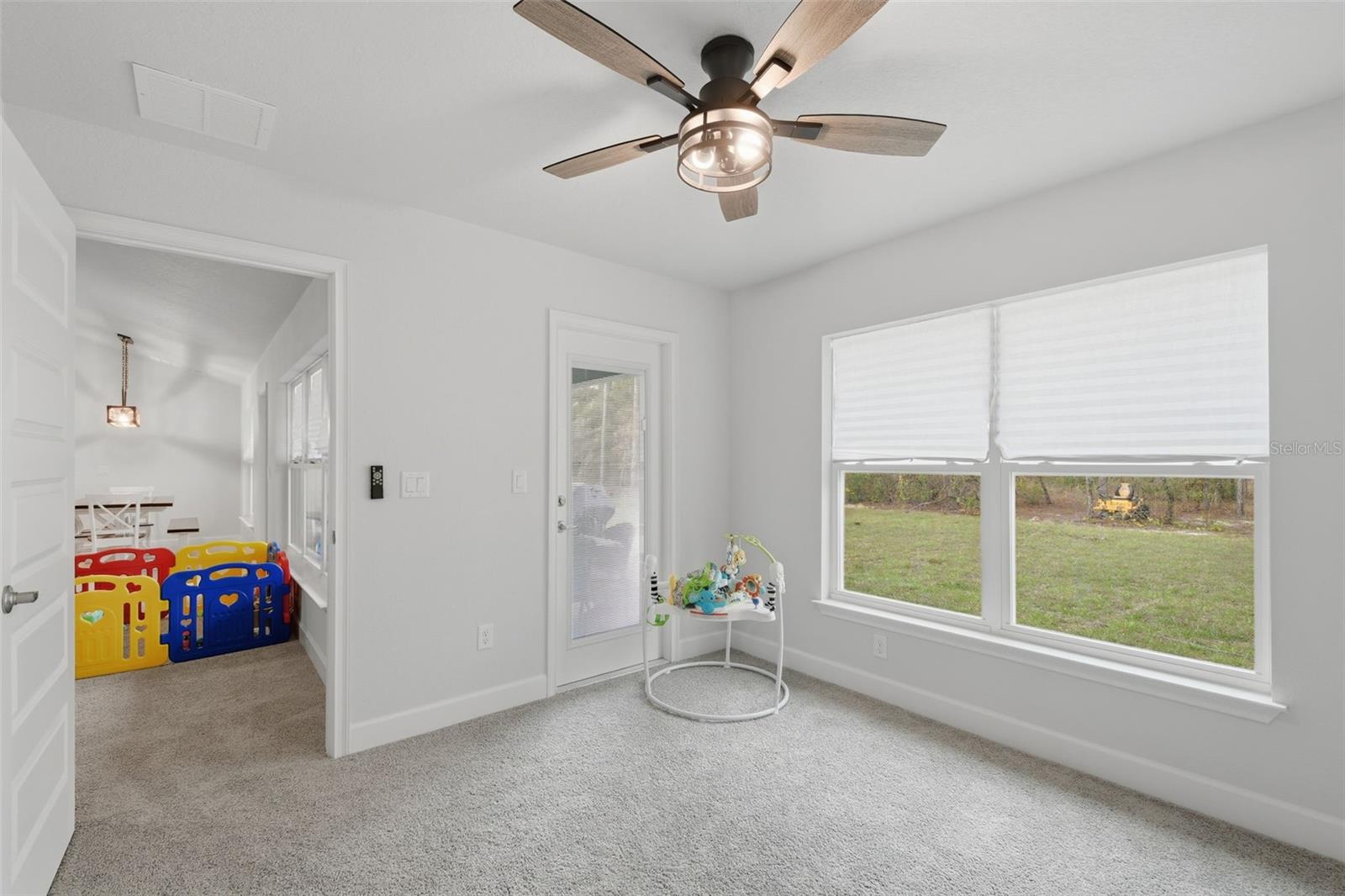 ROYAL HIGHLANDS - Residential