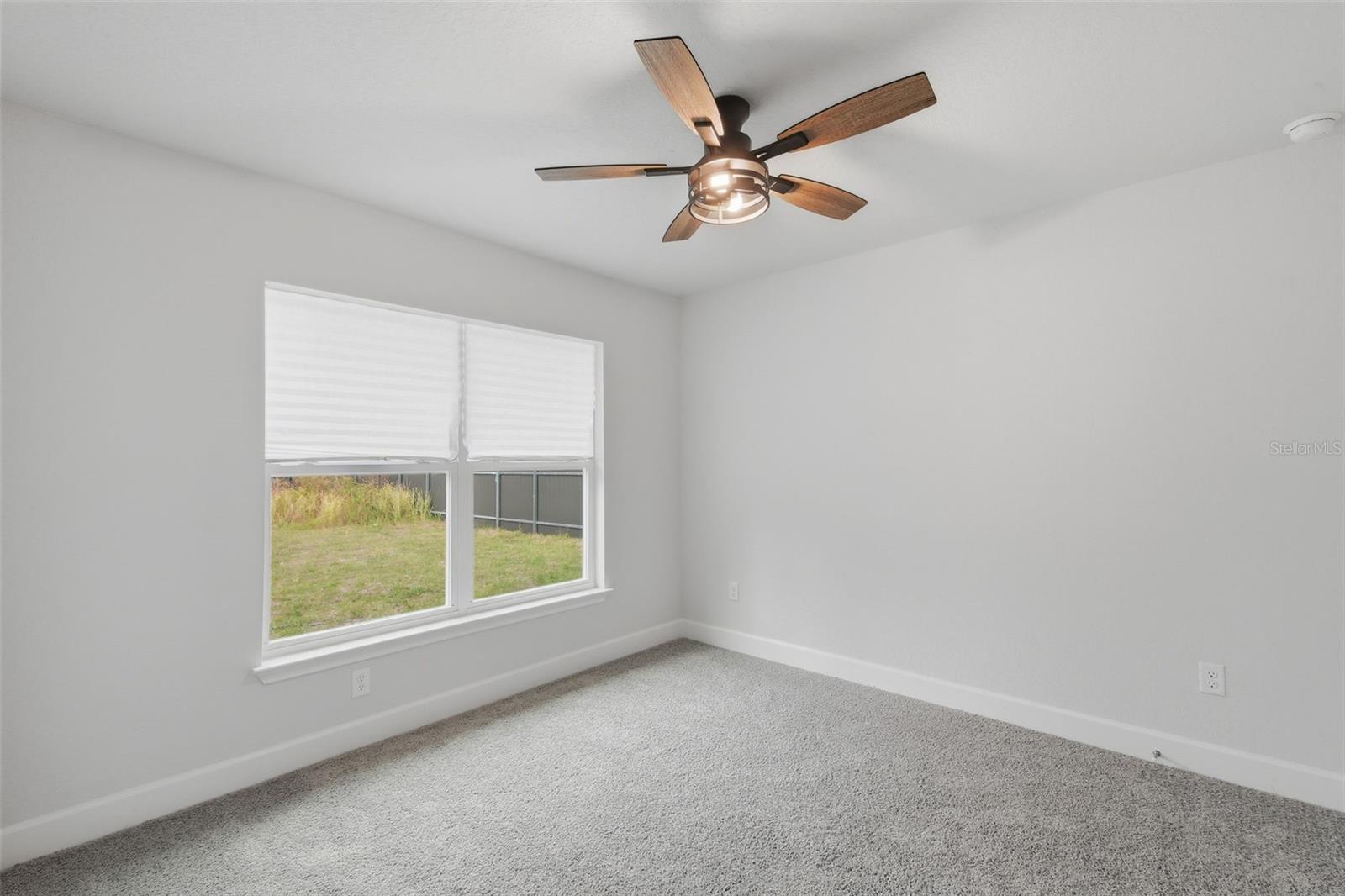 ROYAL HIGHLANDS - Residential