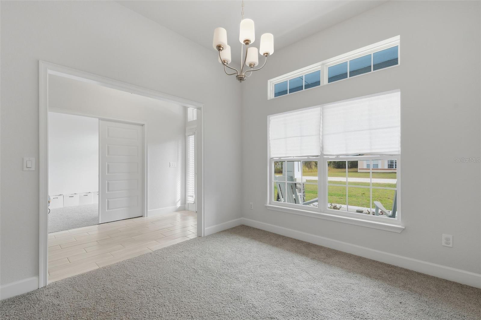 ROYAL HIGHLANDS - Residential