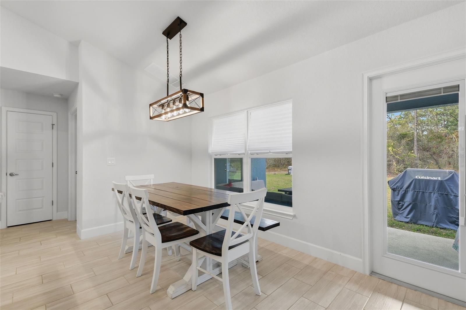 ROYAL HIGHLANDS - Residential