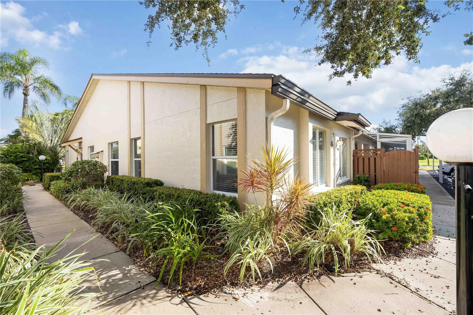 COUNTRY VILLAGE SEC 11 - Residential