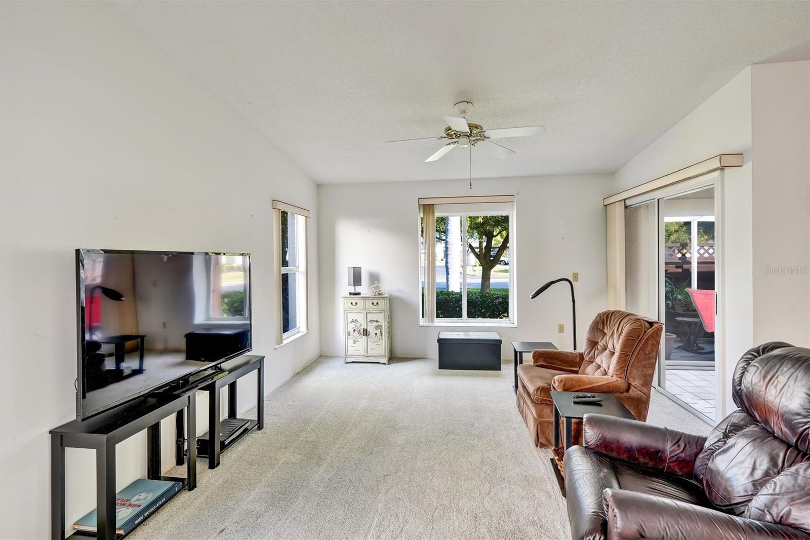 COUNTRY VILLAGE SEC 11 - Residential