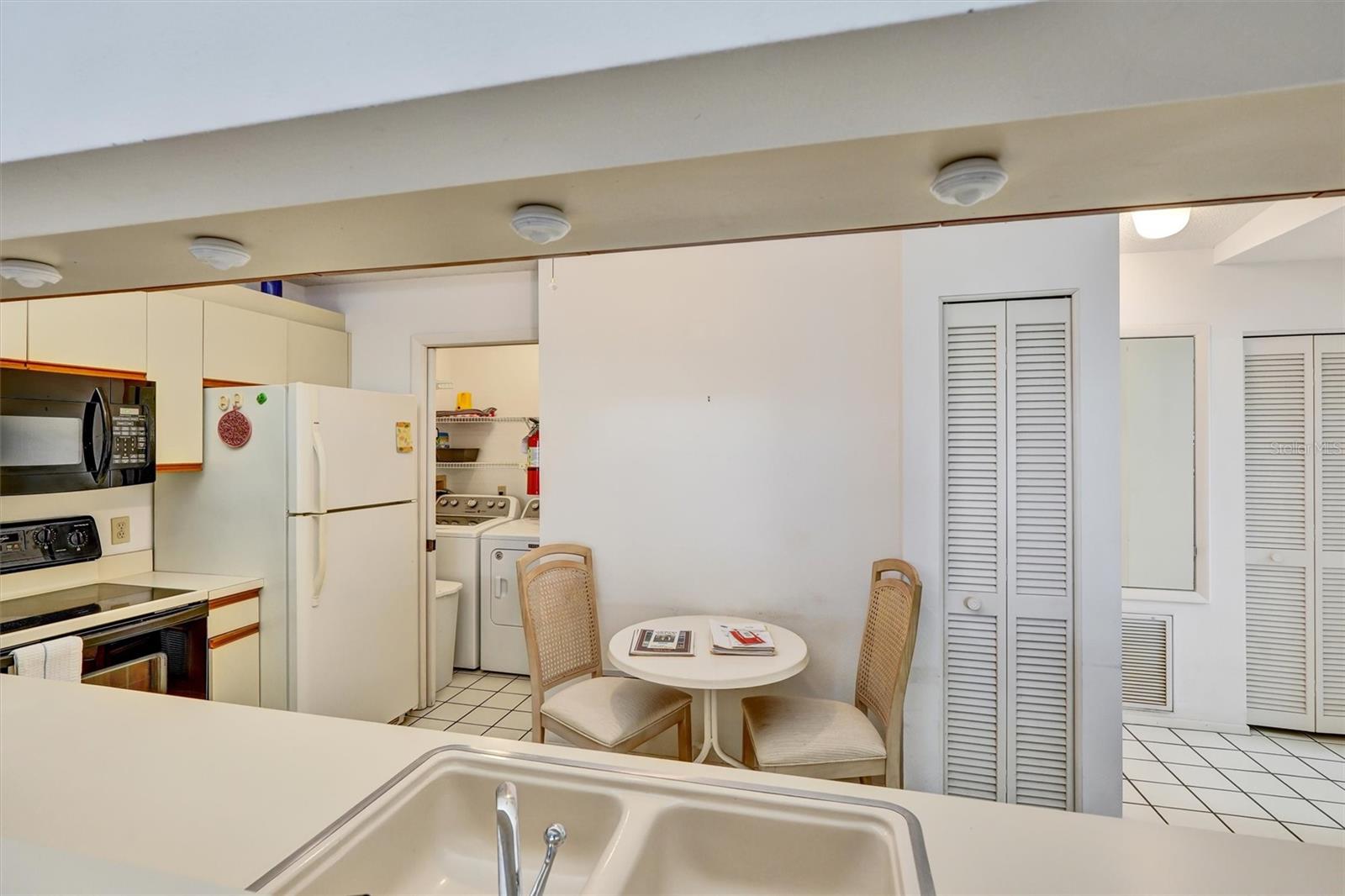 COUNTRY VILLAGE SEC 11 - Residential