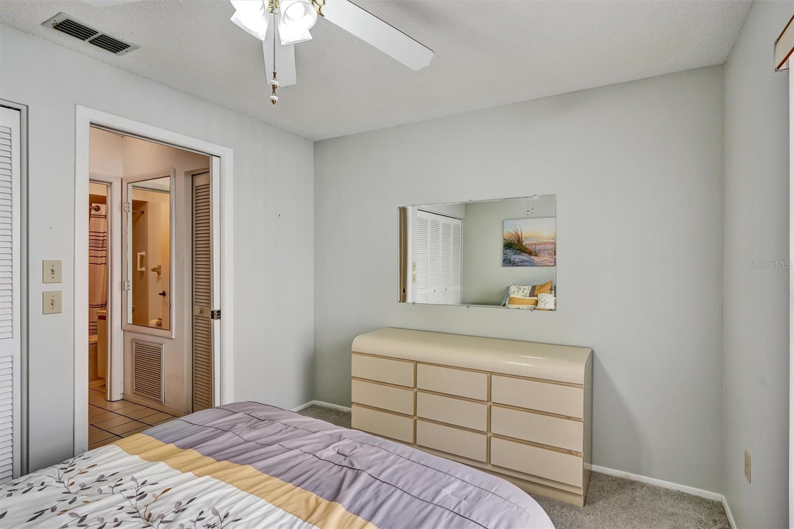 COUNTRY VILLAGE SEC 11 - Residential