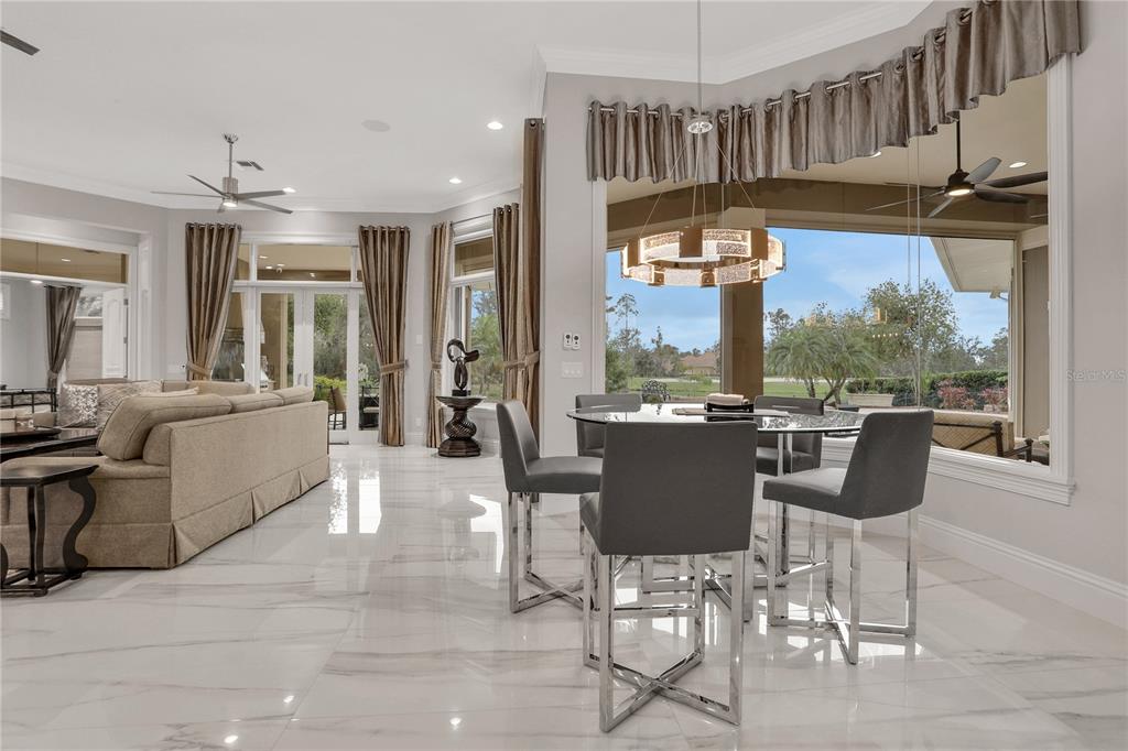 ALAQUA LAKES - Residential