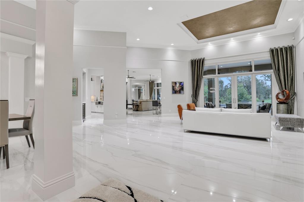 ALAQUA LAKES - Residential