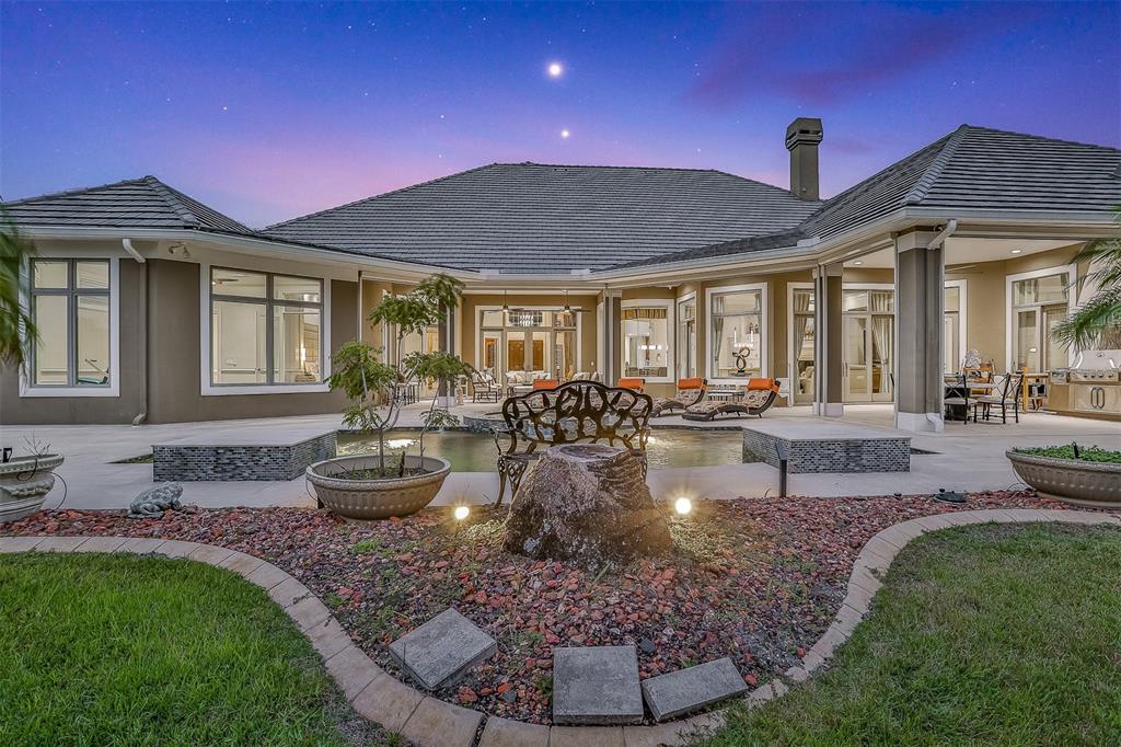 ALAQUA LAKES - Residential