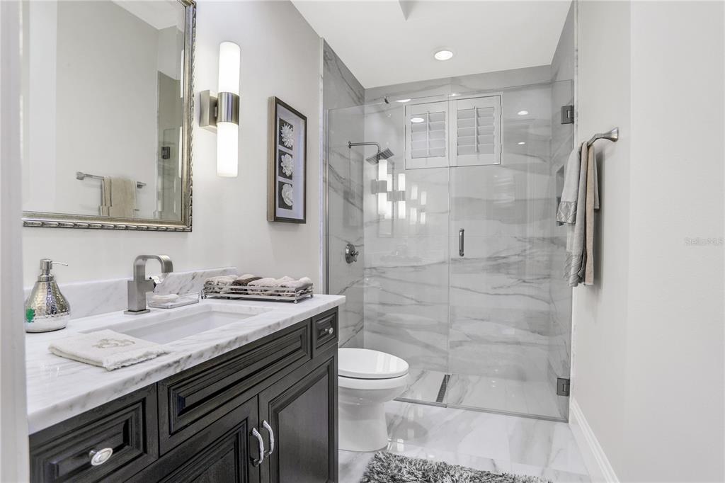 ALAQUA LAKES - Residential