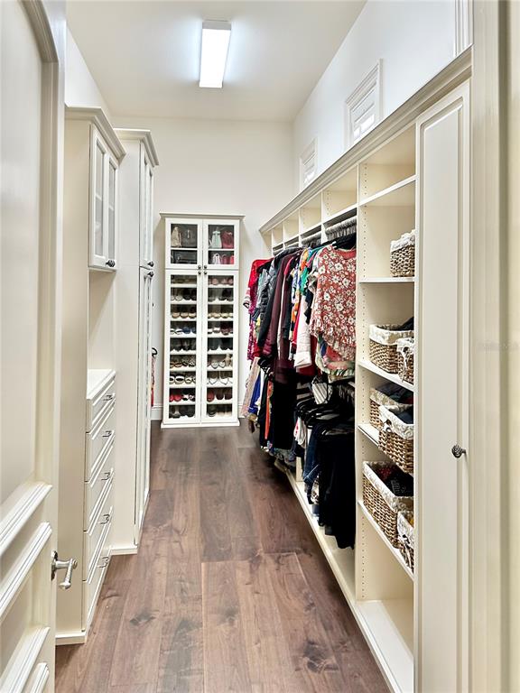 ALAQUA LAKES - Residential