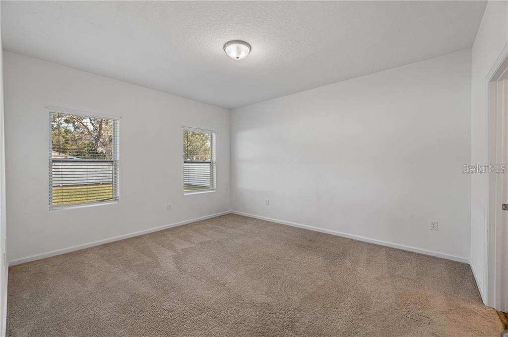 ST JAMES CROSSING - Residential