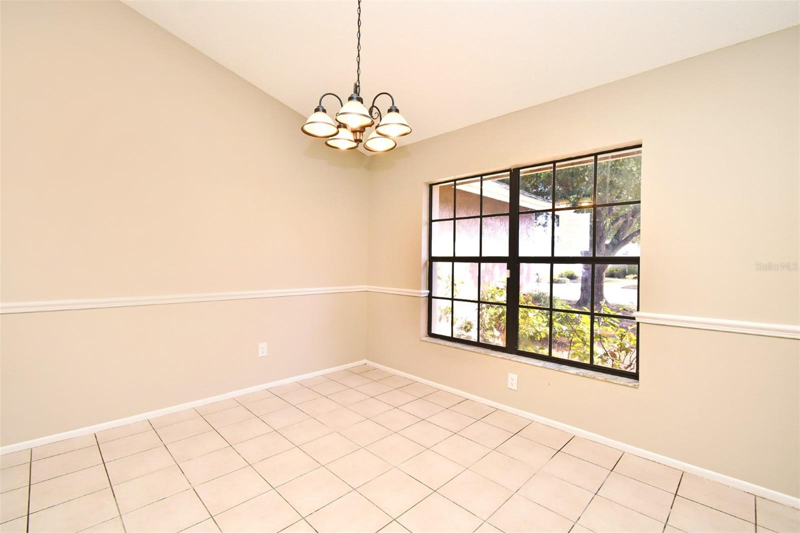 984 DINERO DRIVE