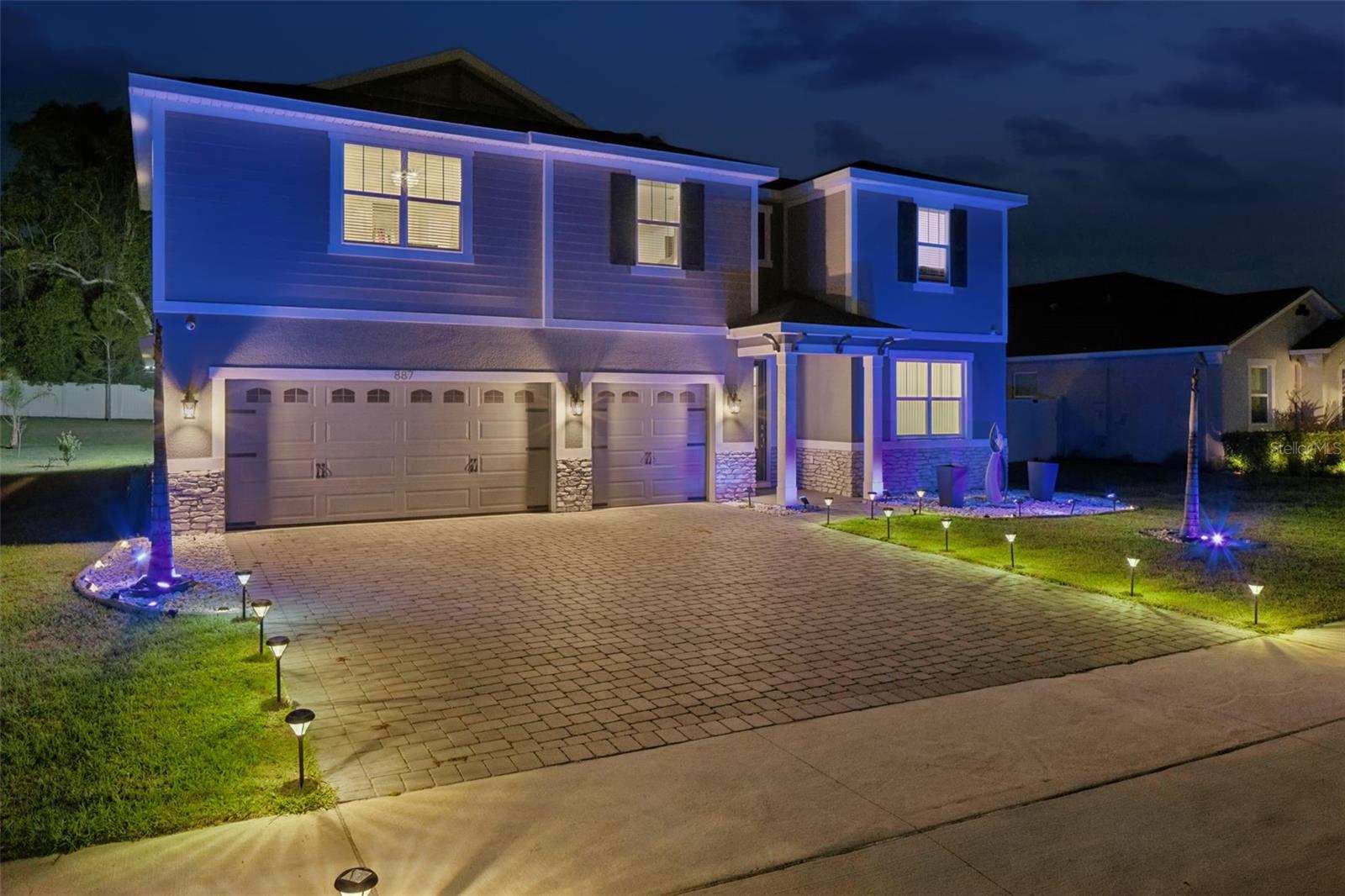 ADDISON LNDG - Residential