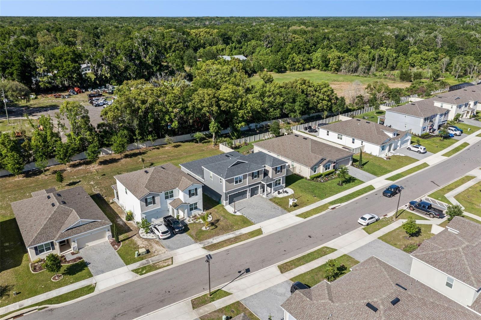 ADDISON LNDG - Residential