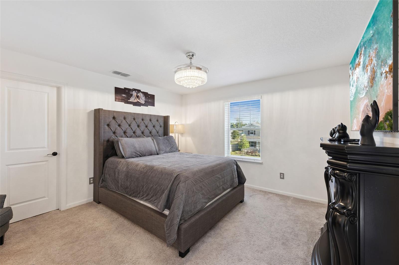 ADDISON LNDG - Residential