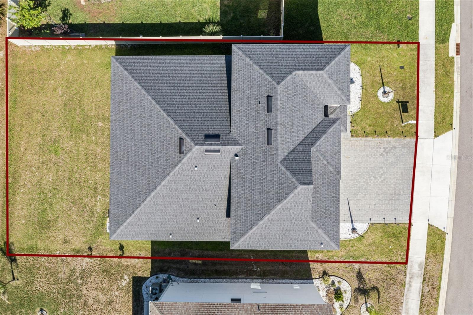 ADDISON LNDG - Residential