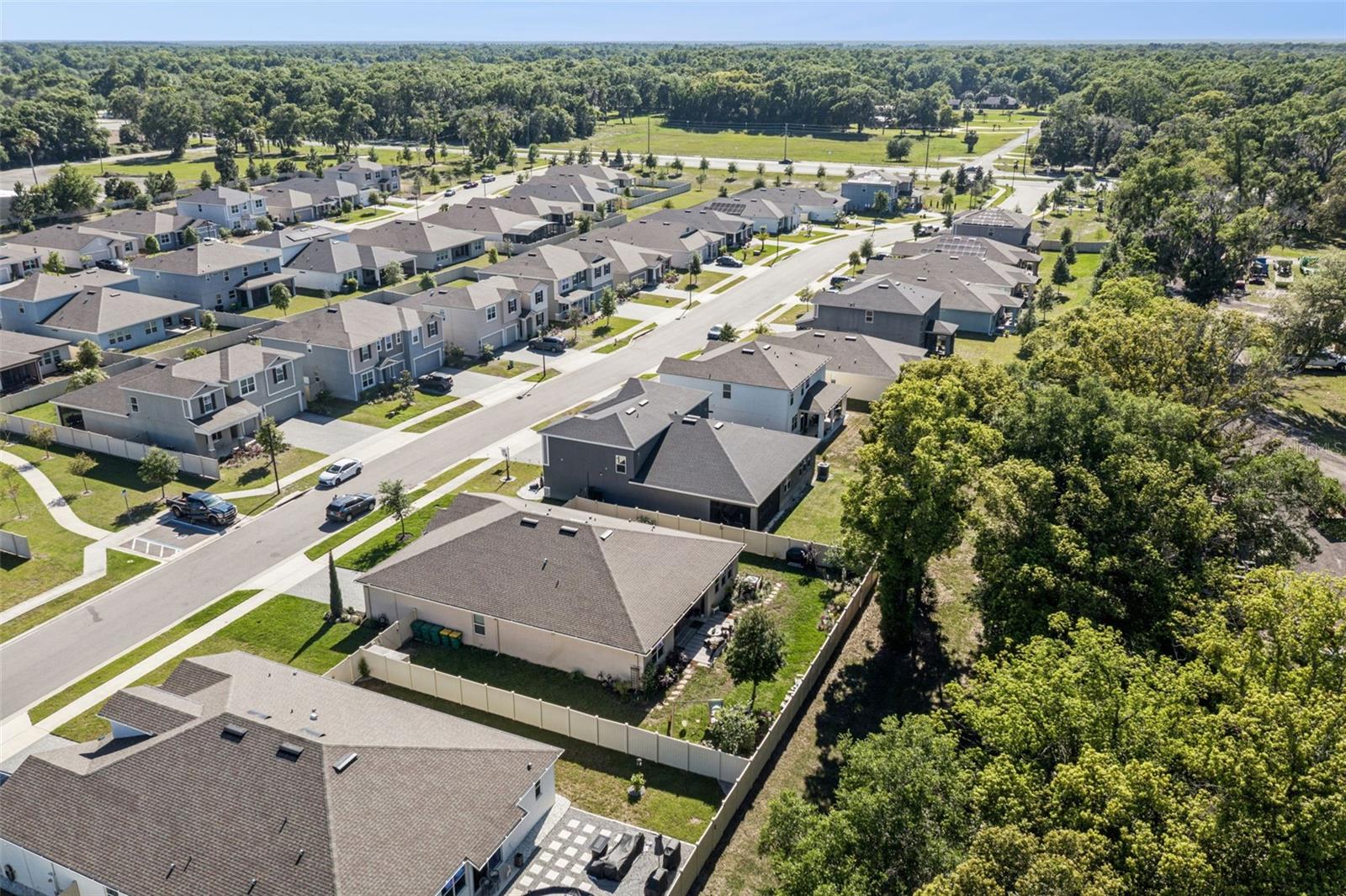 ADDISON LNDG - Residential