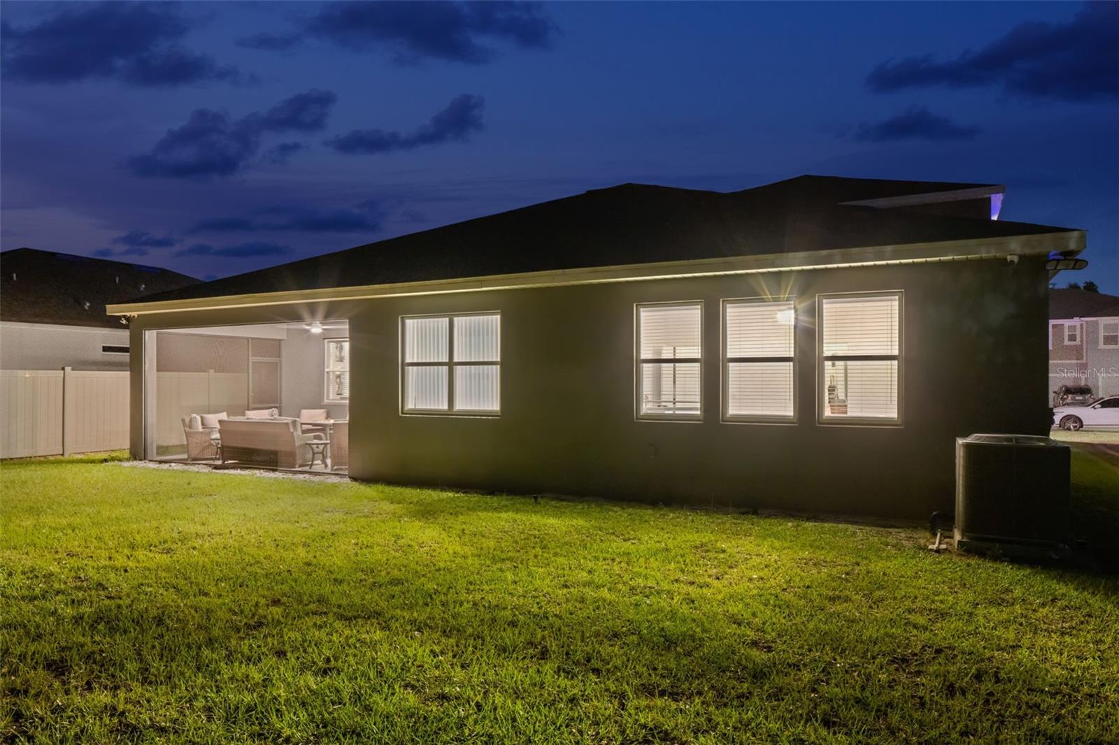 ADDISON LNDG - Residential